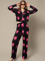 JAZZY - RELAXED PANTS WITH ELASTIC WAIST IN BLACK AND RED FLOWER PRINT